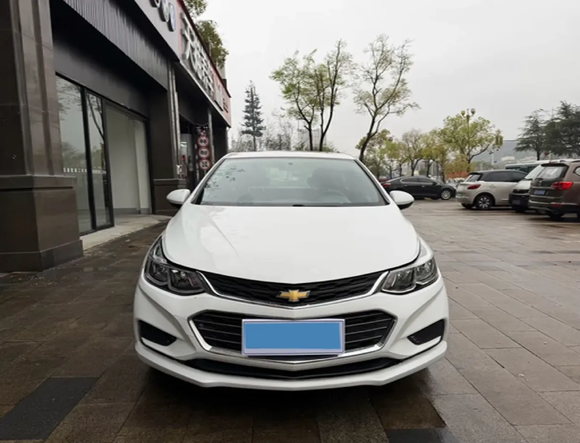 2018 Chevrolet Cruze 1.5L 114HP L4 6AT,autocango,china used car exporter,china ev exporter,chinese used car exporter,chinese used ev exporter
