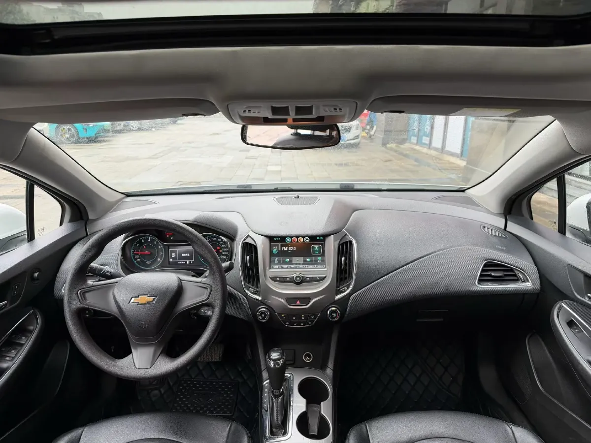 2018 Chevrolet Cruze 1.5L 114HP L4 6AT,autocango,china used car exporter,china ev exporter,chinese used car exporter,chinese used ev exporter