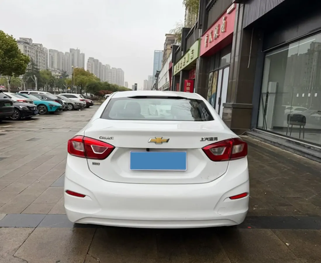 2018 Chevrolet Cruze 1.5L 114HP L4 6AT,autocango,china used car exporter,china ev exporter,chinese used car exporter,chinese used ev exporter