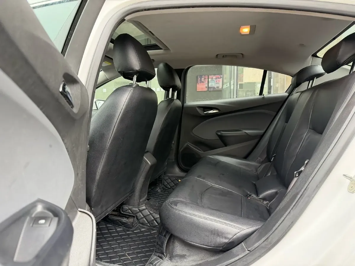 2018 Chevrolet Cruze 1.5L 114HP L4 6AT,autocango,china used car exporter,china ev exporter,chinese used car exporter,chinese used ev exporter