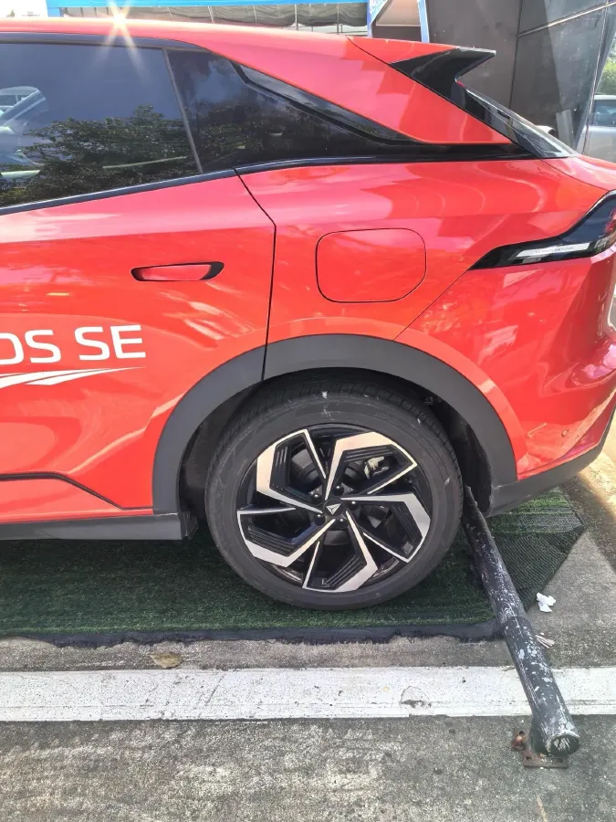 2024 JAC Refine RefineRF8 2.0T 253HP L4 8AT,autocango,china used car exporter,china ev exporter,chinese used car exporter,chinese used ev exporter