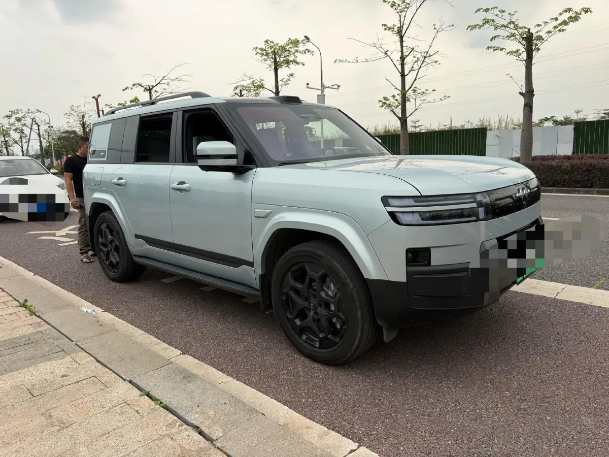 2025 FangChengBao Tai 7 1.5T 156HP L4 E-CVT PHEV,autocango,china used car exporter,china ev exporter,chinese used car exporter,chinese used ev exporter
