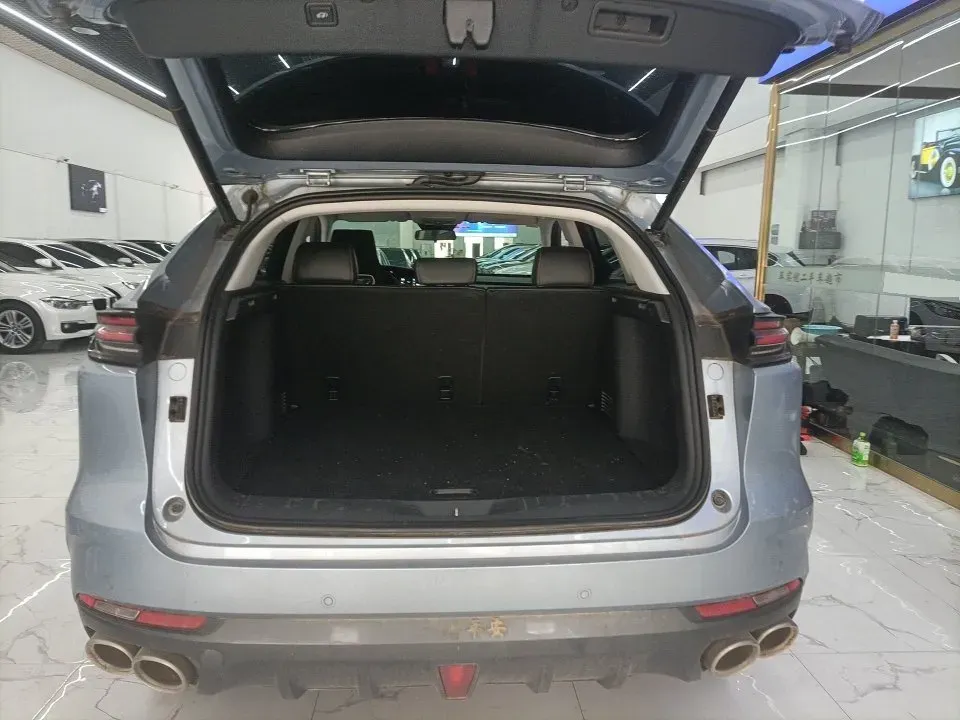 2021 ChangAn UNI-K 2.0T 233HP L4 8AT,autocango,china used car exporter,china ev exporter,chinese used car exporter,chinese used ev exporter