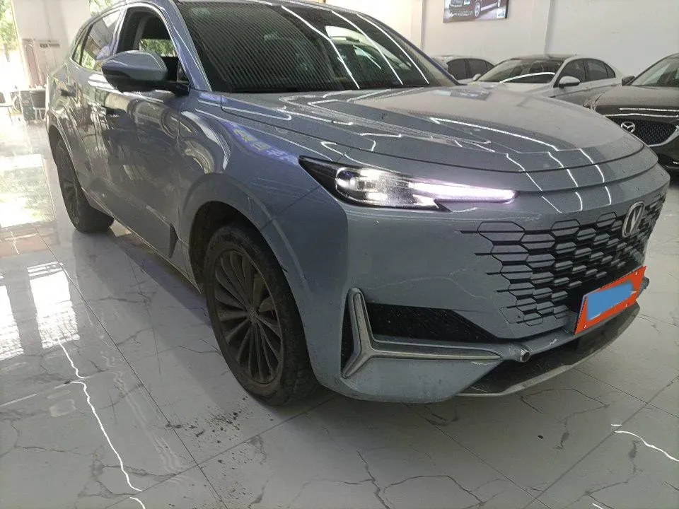 2021 ChangAn UNI-K 2.0T 233HP L4 8AT,autocango,china used car exporter,china ev exporter,chinese used car exporter,chinese used ev exporter