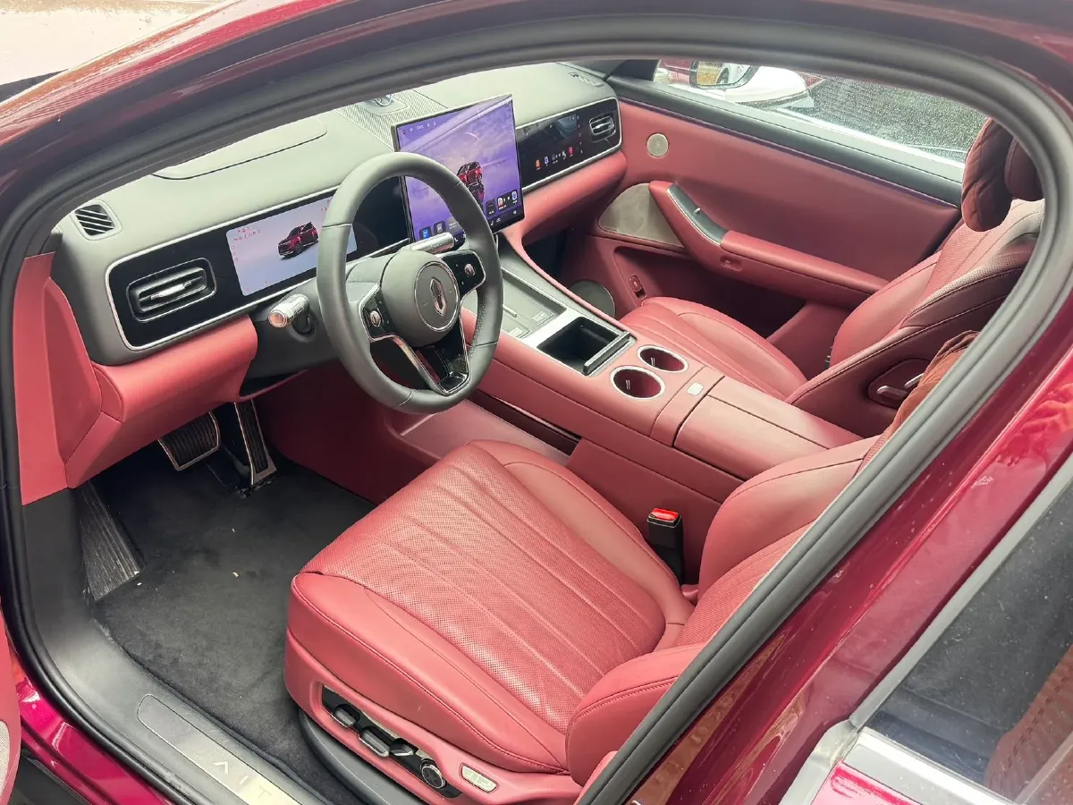 2026 AITO AITO M7 REEV 160HP REEV,autocango,china used car exporter,china ev exporter,chinese used car exporter,chinese used ev exporter