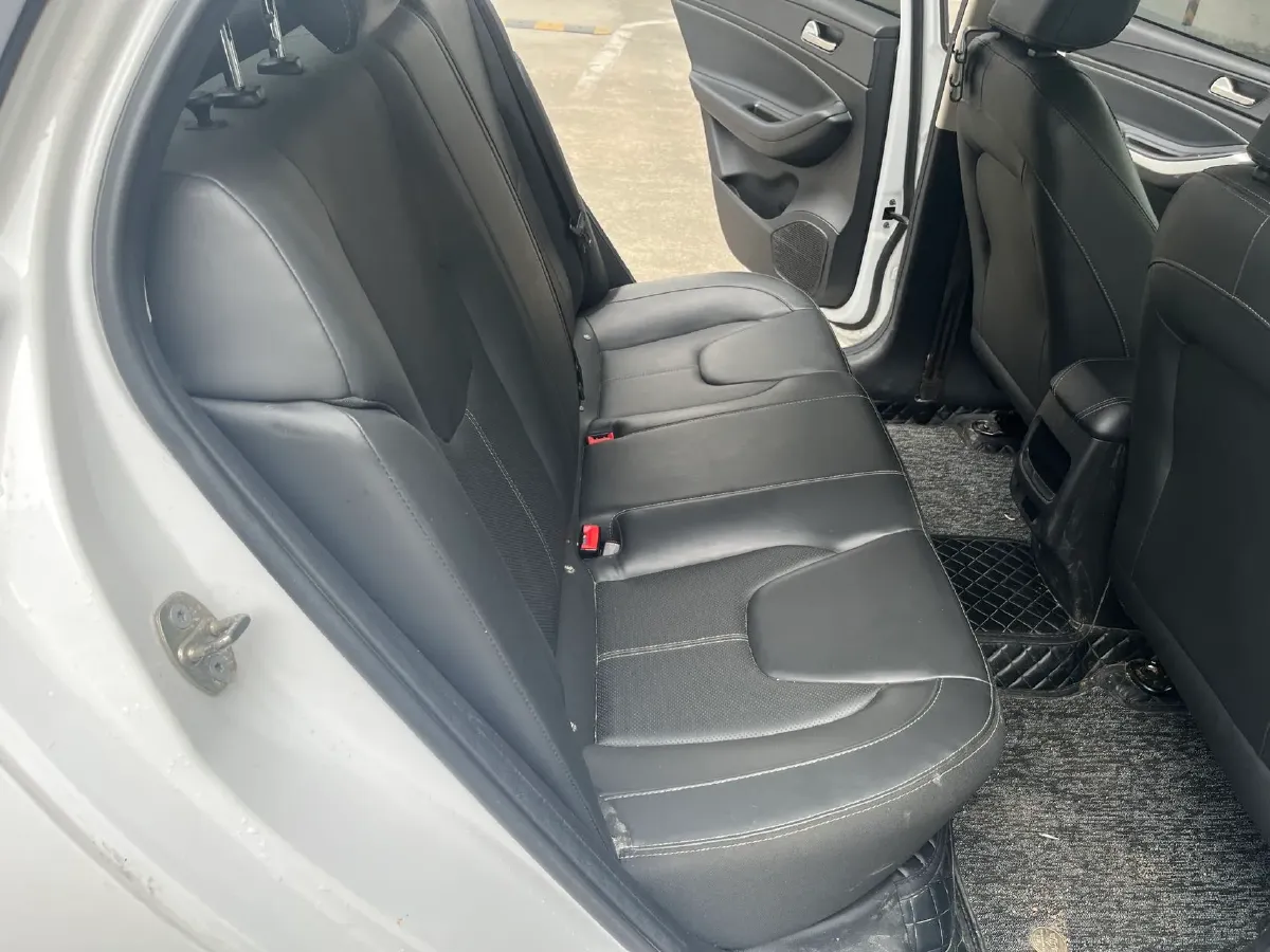 2021 Chery Arrizo 5 1.5L 116HP L4 CVT,autocango,china used car exporter,china ev exporter,chinese used car exporter,chinese used ev exporter