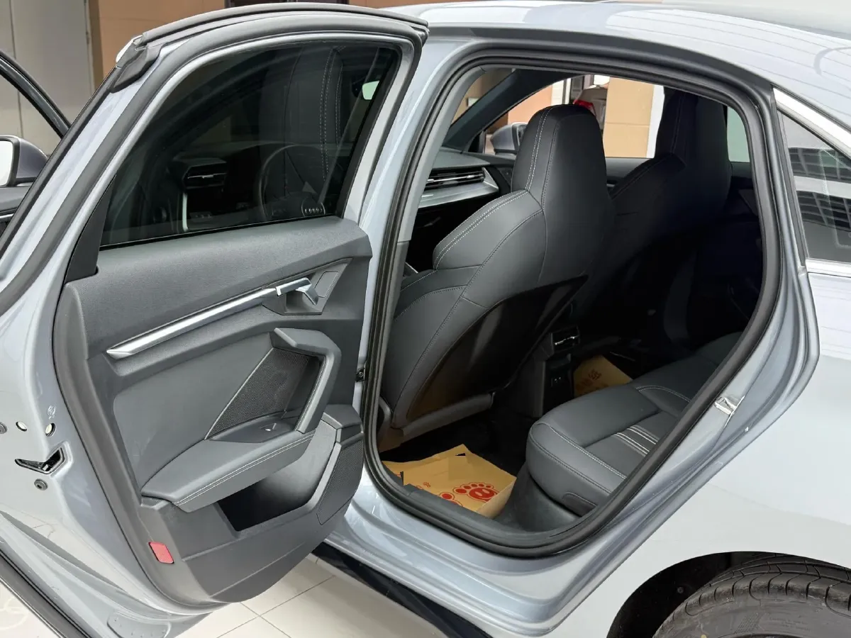 2022 Audi A3 1.4T 150HP L4 7DCT,autocango,china used car exporter,china ev exporter,chinese used car exporter,chinese used ev exporter