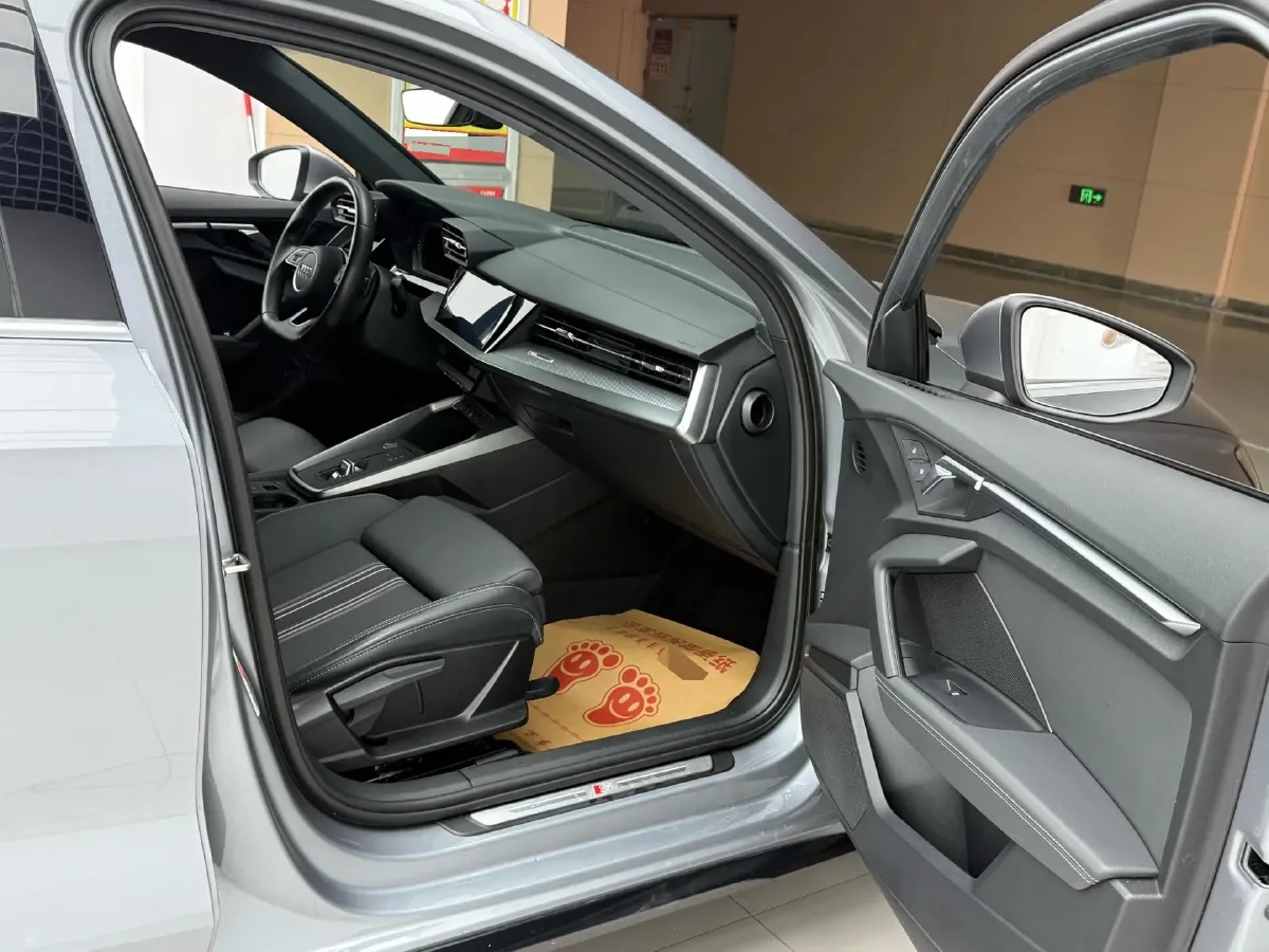 2022 Audi A3 1.4T 150HP L4 7DCT,autocango,china used car exporter,china ev exporter,chinese used car exporter,chinese used ev exporter