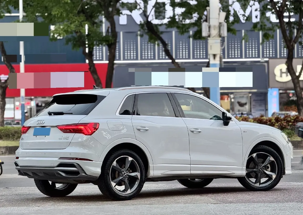 2021 Audi Q3 1.4T 150HP L4 7DCT,autocango,china used car exporter,china ev exporter,chinese used car exporter,chinese used ev exporter