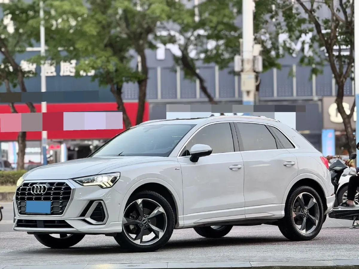 2021 Audi Q3 1.4T 150HP L4 7DCT,autocango,china used car exporter,china ev exporter,chinese used car exporter,chinese used ev exporter