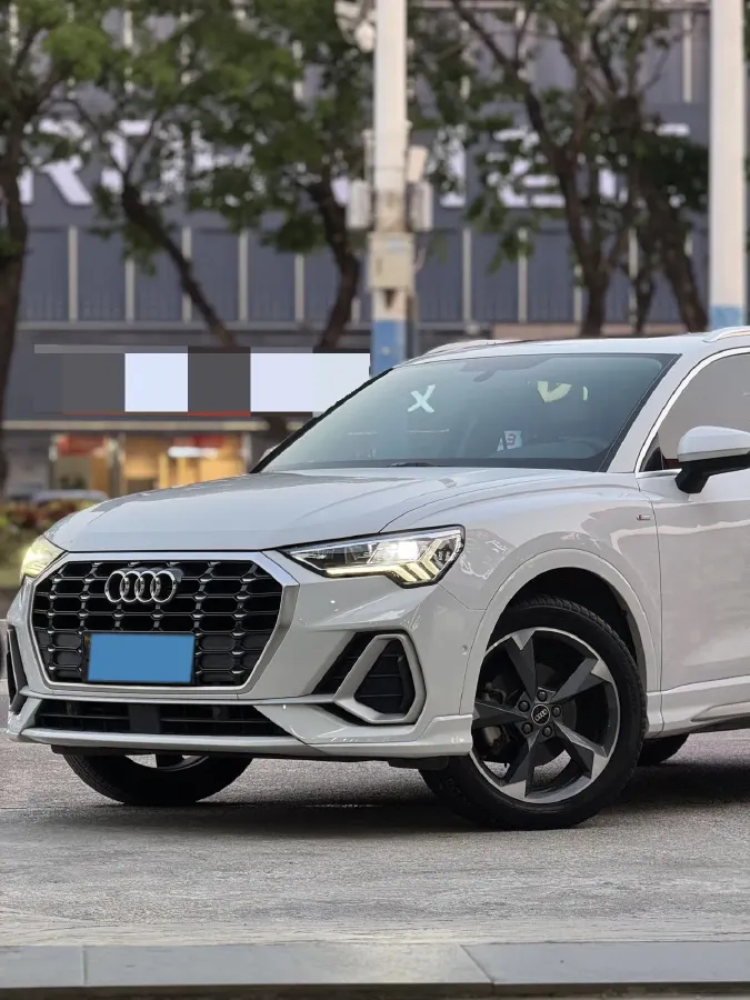 2021 Audi Q3 1.4T 150HP L4 7DCT,autocango,china used car exporter,china ev exporter,chinese used car exporter,chinese used ev exporter