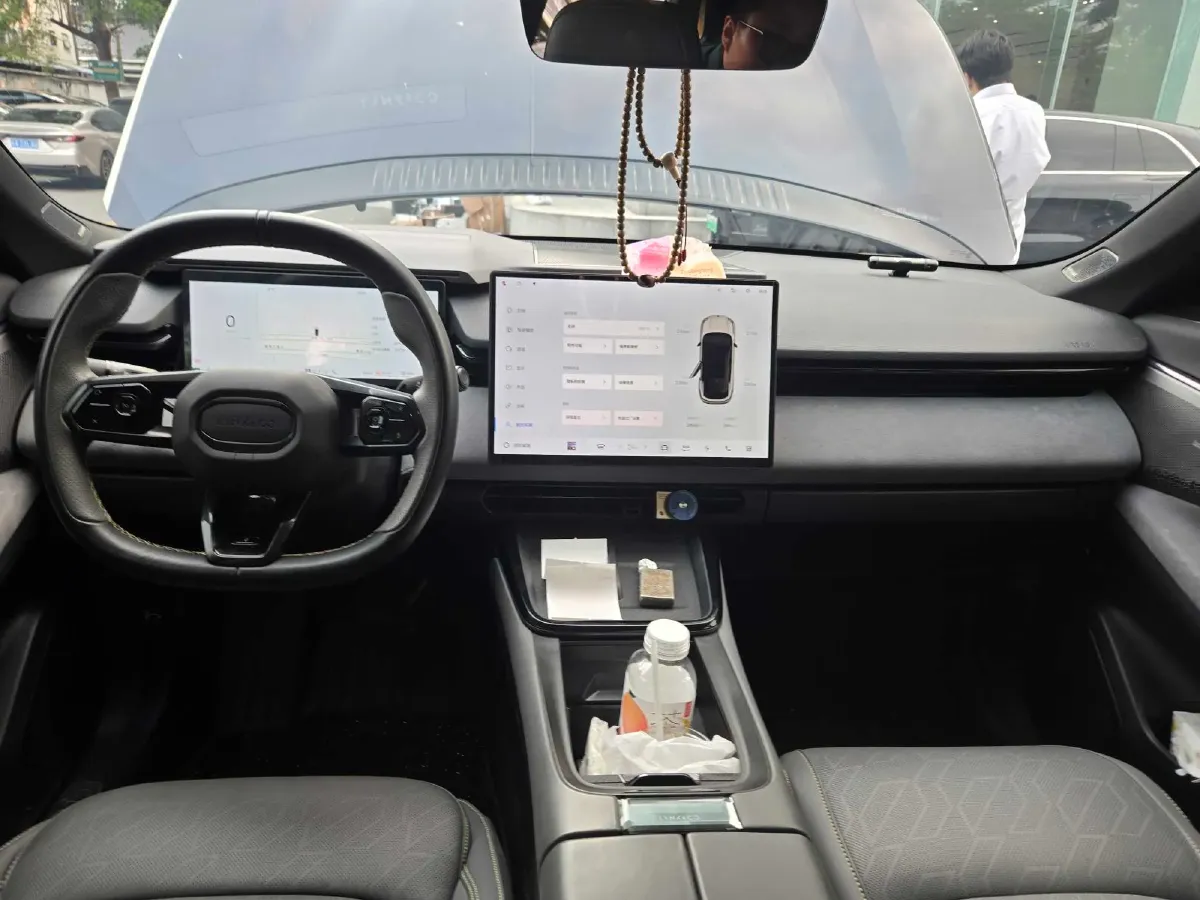 2025 LYNK&CO 08 EM-P 1.5T 163HP L4 3DHT PHEV 21.2KWH,autocango,china used car exporter,china ev exporter,chinese used car exporter,chinese used ev exporter