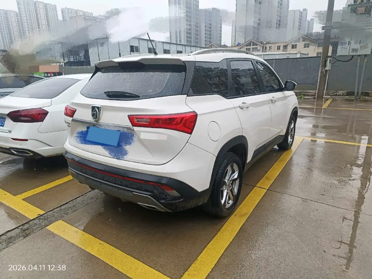 2018 BaoJun 530 1.5T 150HP L4 6MT,autocango,china used car exporter,china ev exporter,chinese used car exporter,chinese used ev exporter