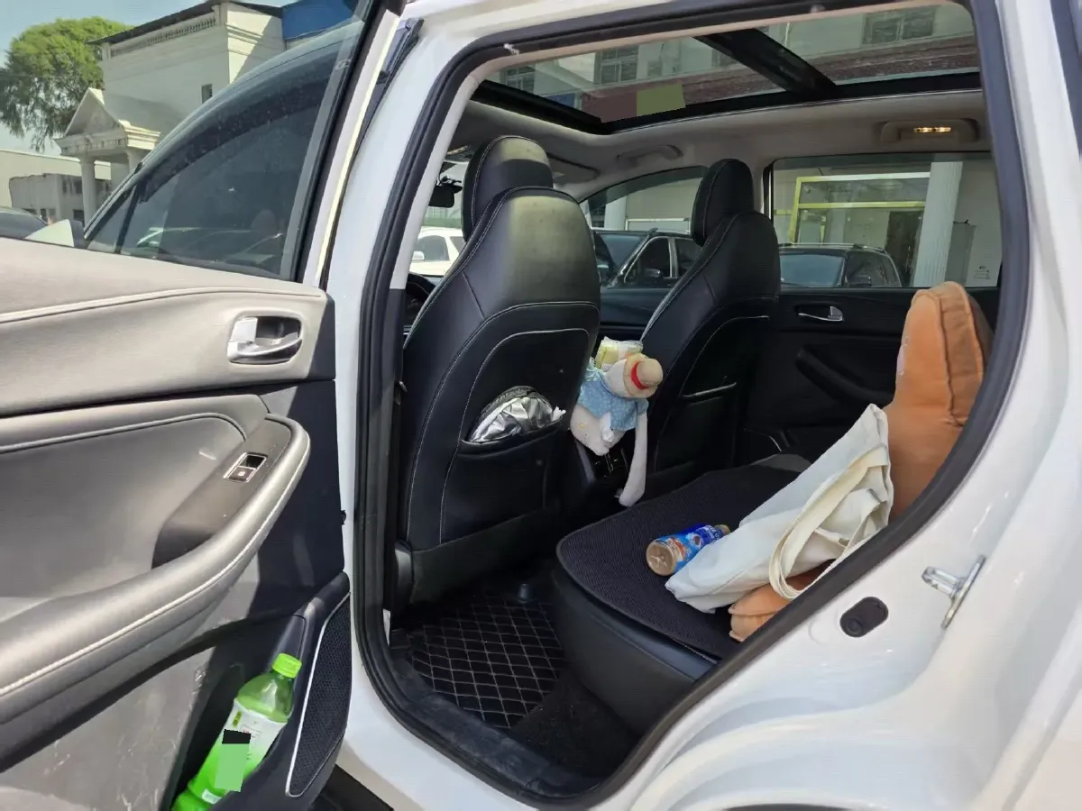 2022 GAC Trumpchi GS4 1.5T 169HP L4 6AT,autocango,china used car exporter,china ev exporter,chinese used car exporter,chinese used ev exporter