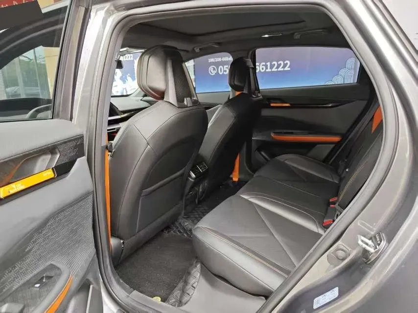 2022 ChangAn UNI-V 1.5T 188HP L4 7DCT,autocango,china used car exporter,china ev exporter,chinese used car exporter,chinese used ev exporter