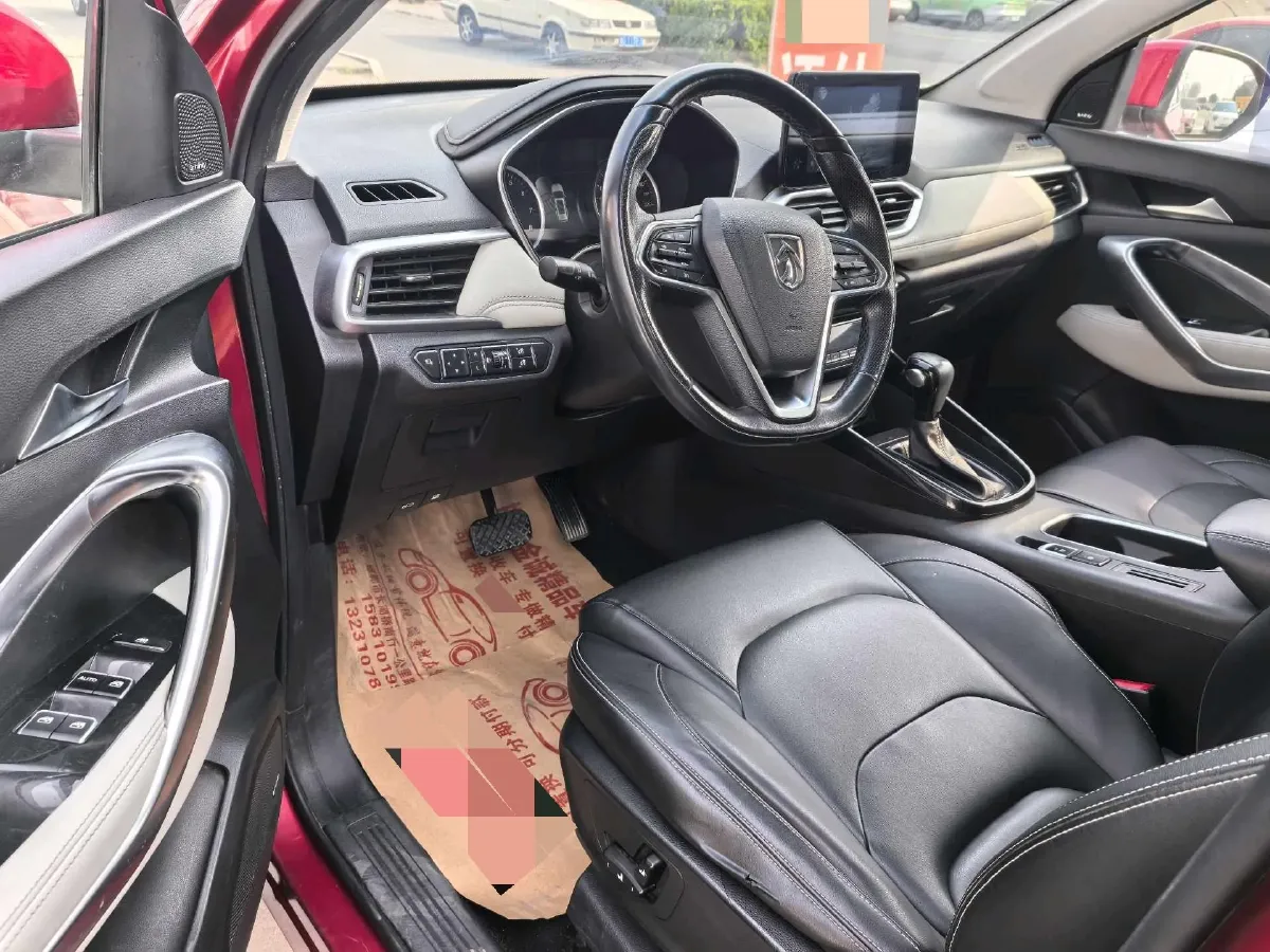 2018 BaoJun 530 1.5T 150HP L4 6DCT,autocango,china used car exporter,china ev exporter,chinese used car exporter,chinese used ev exporter