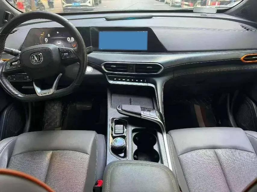 2022 ChangAn UNI-T 1.5T 188HP L4 7DCT,autocango,china used car exporter,china ev exporter,chinese used car exporter,chinese used ev exporter