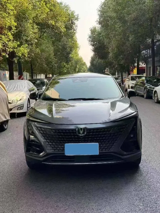 2022 ChangAn UNI-T 1.5T 188HP L4 7DCT,autocango,china used car exporter,china ev exporter,chinese used car exporter,chinese used ev exporter