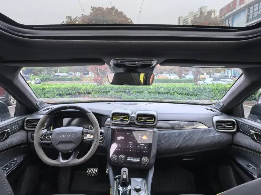 2022 LYNK&CO 03 2.0T 254HP L4 8AT,autocango,china used car exporter,china ev exporter,chinese used car exporter,chinese used ev exporter