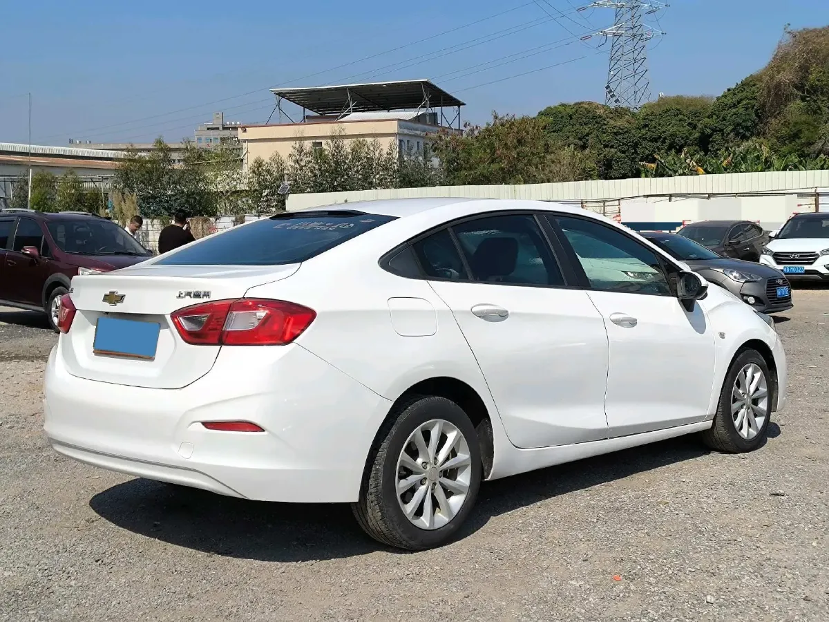 2018 Chevrolet Cruze 1.5L 114HP L4 6AT,autocango,china used car exporter,china ev exporter,chinese used car exporter,chinese used ev exporter