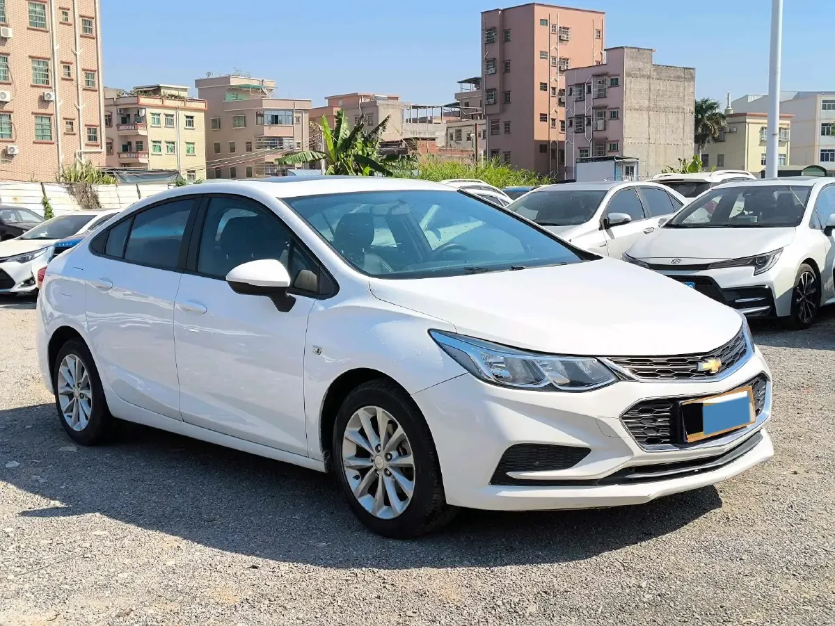 2018 Chevrolet Cruze 1.5L 114HP L4 6AT,autocango,china used car exporter,china ev exporter,chinese used car exporter,chinese used ev exporter