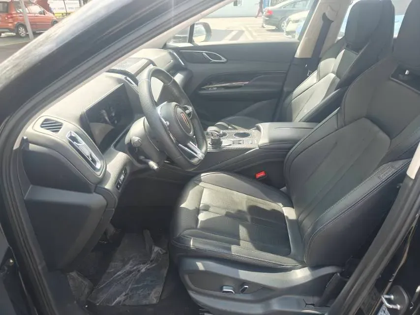 2024 HongQi HS3 1.5T 169HP L4 1DHT PHEV 18.4KWH,autocango,china used car exporter,china ev exporter,chinese used car exporter,chinese used ev exporter