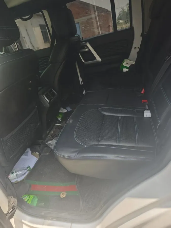 2023 Beijing BJ40 2.0T 163HP L4 8AT,autocango,china used car exporter,china ev exporter,chinese used car exporter,chinese used ev exporter