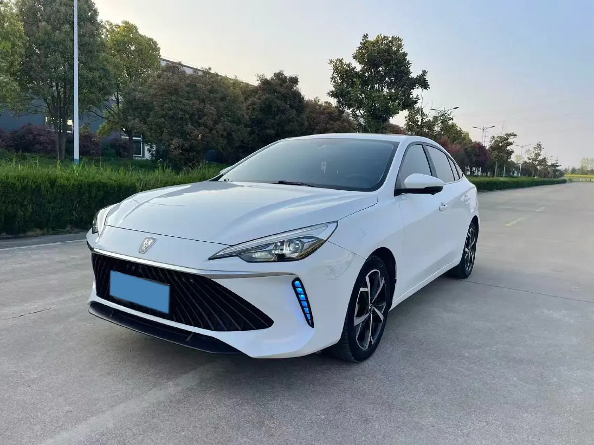 2023 Roewe i5 1.5L 129HP L4 CVT,autocango,china used car exporter,china ev exporter,chinese used car exporter,chinese used ev exporter