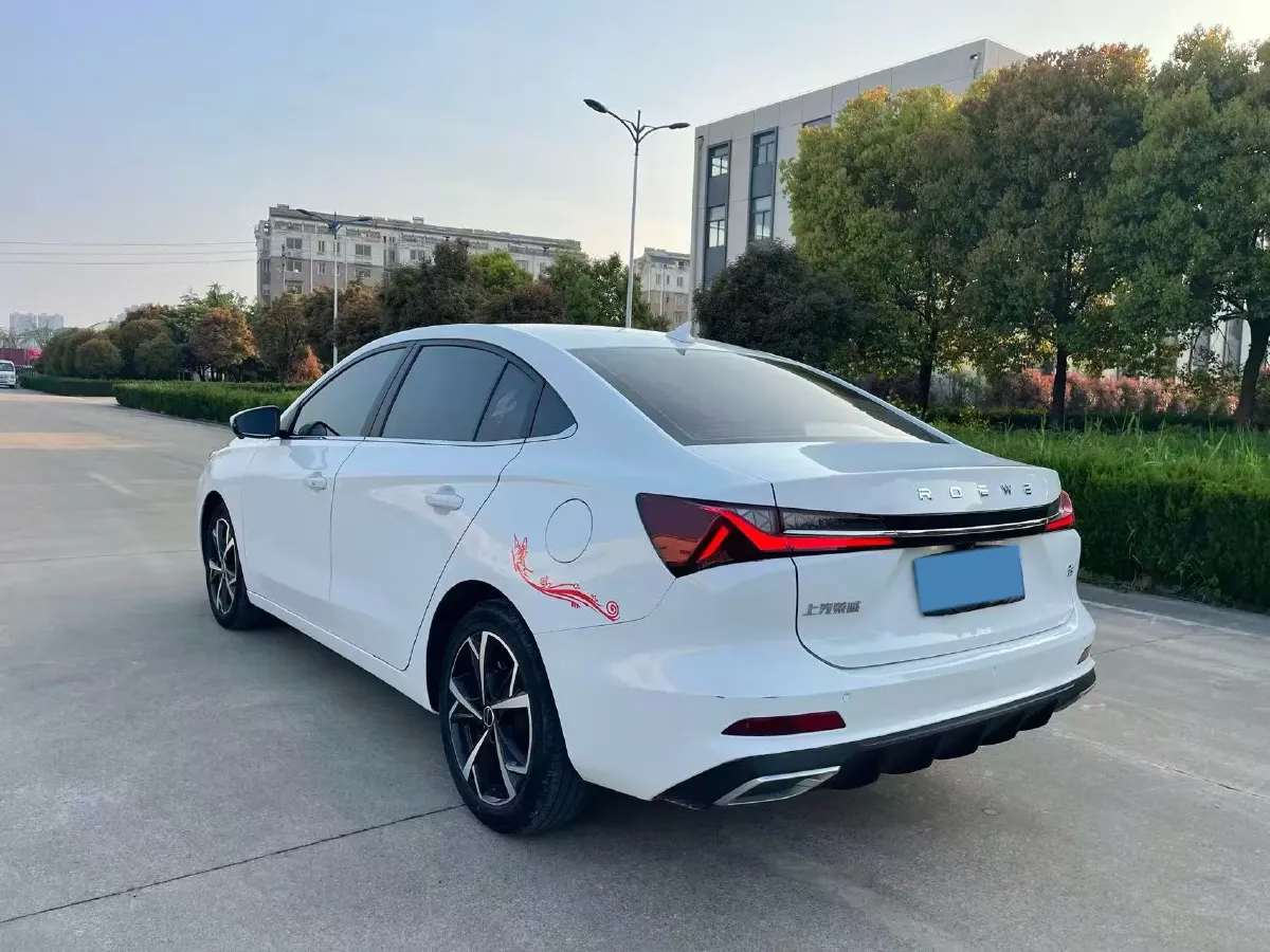 2023 Roewe i5 1.5L 129HP L4 CVT,autocango,china used car exporter,china ev exporter,chinese used car exporter,chinese used ev exporter