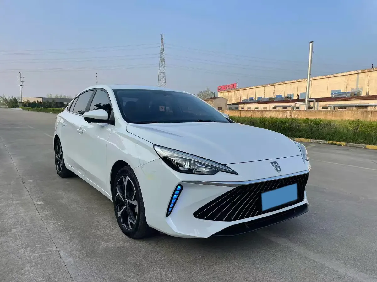 2023 Roewe i5 1.5L 129HP L4 CVT,autocango,china used car exporter,china ev exporter,chinese used car exporter,chinese used ev exporter