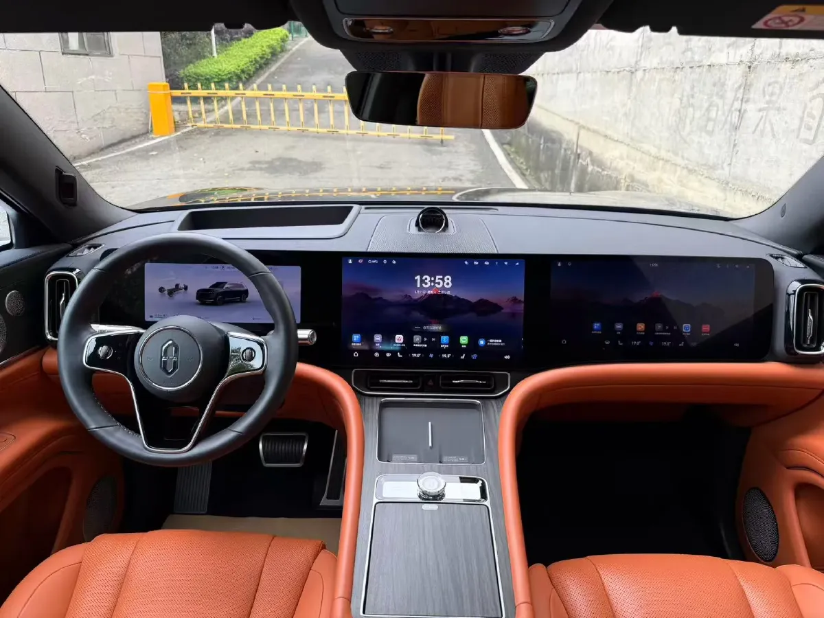 2024 AITO AITO M9 1.5T 152HP L4 REEV 42KWH,autocango,china used car exporter,china ev exporter,chinese used car exporter,chinese used ev exporter