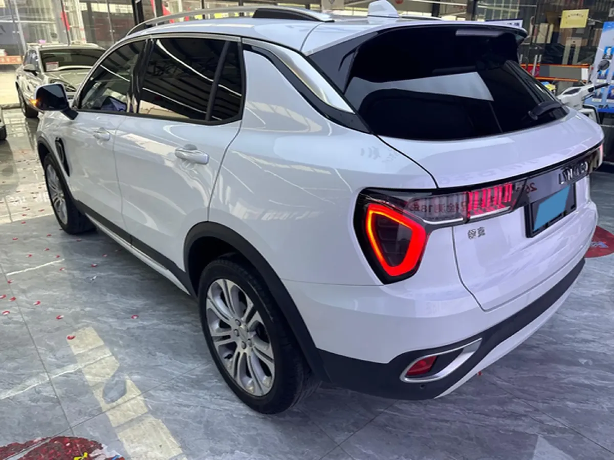 2019 Beijing BJ40 2.0T 218HP L4 6AT,autocango,china used car exporter,china ev exporter,chinese used car exporter,chinese used ev exporter
