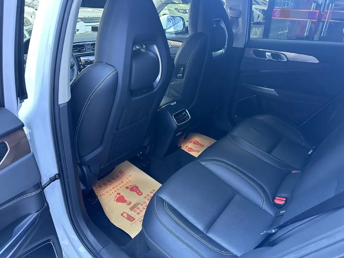 2019 Beijing BJ40 2.0T 218HP L4 6AT,autocango,china used car exporter,china ev exporter,chinese used car exporter,chinese used ev exporter