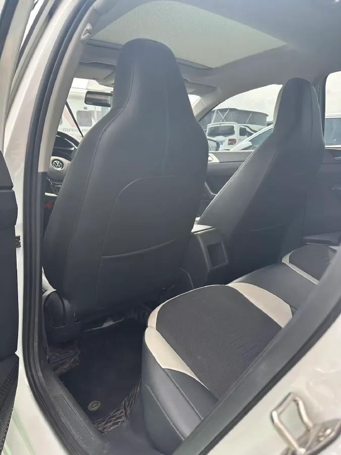 2021 Haval H6 1.5T 169HP L4 7DCT,autocango,china used car exporter,china ev exporter,chinese used car exporter,chinese used ev exporter