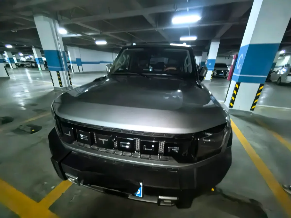 2025 Jetour Traveller 1.5T 184HP L4 7DCT,autocango,china used car exporter,china ev exporter,chinese used car exporter,chinese used ev exporter