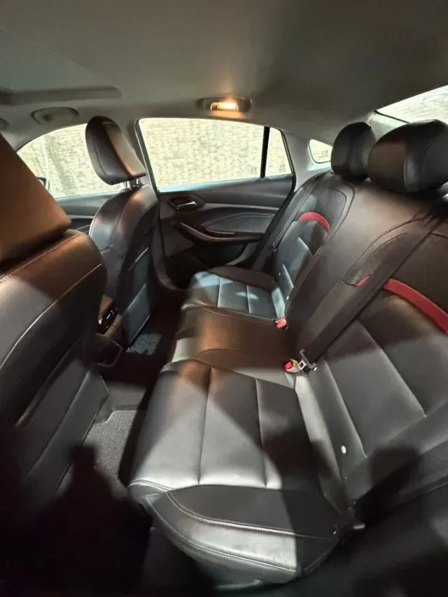 2021 MG 5 1.5L 120HP L4 CVT,autocango,china used car exporter,china ev exporter,chinese used car exporter,chinese used ev exporter