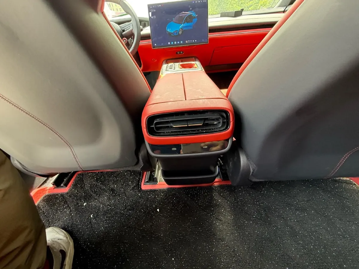 2024 MI SU7 BEV 94.3KWH,autocango,china used car exporter,china ev exporter,chinese used car exporter,chinese used ev exporter