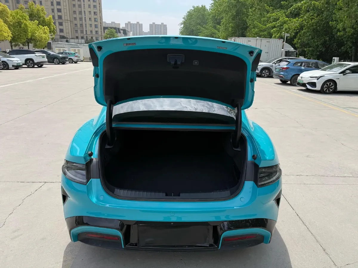 2024 MI SU7 BEV 94.3KWH,autocango,china used car exporter,china ev exporter,chinese used car exporter,chinese used ev exporter