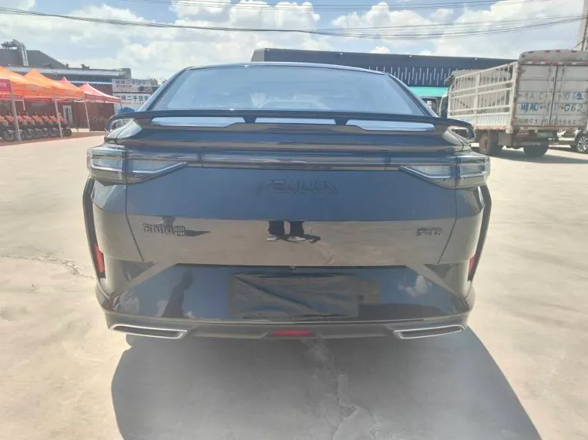 2024 DongFeng Aeolus YiXuan 1.5L 125HP L4 6DCT,autocango,china used car exporter,china ev exporter,chinese used car exporter,chinese used ev exporter