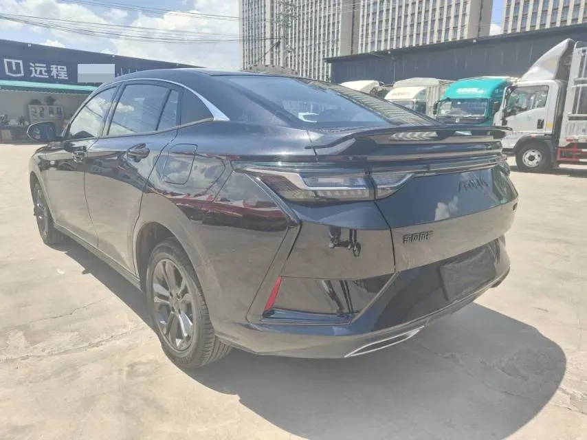 2024 DongFeng Aeolus YiXuan 1.5L 125HP L4 6DCT,autocango,china used car exporter,china ev exporter,chinese used car exporter,chinese used ev exporter
