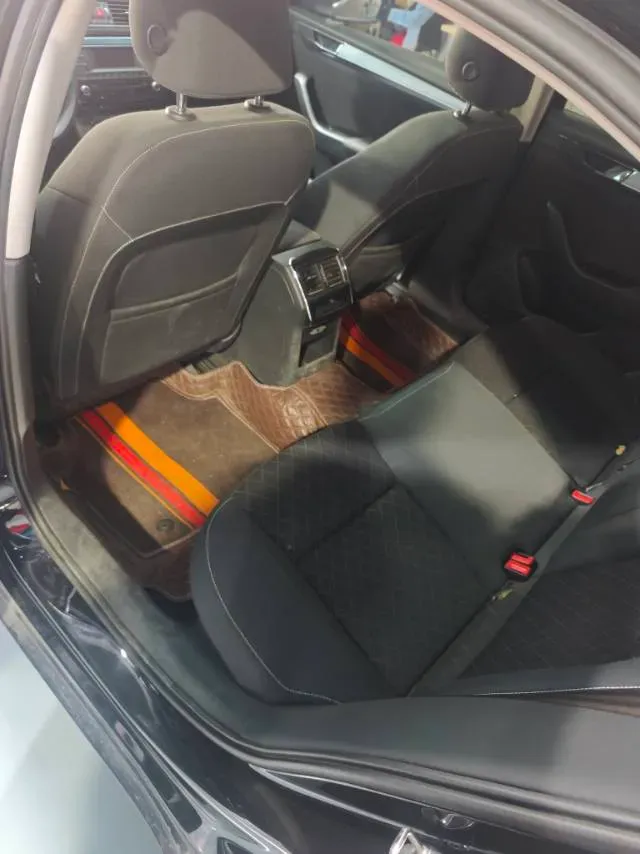 2019 Skoda Superb 1.4T 150HP L4 7DCT,autocango,china used car exporter,china ev exporter,chinese used car exporter,chinese used ev exporter