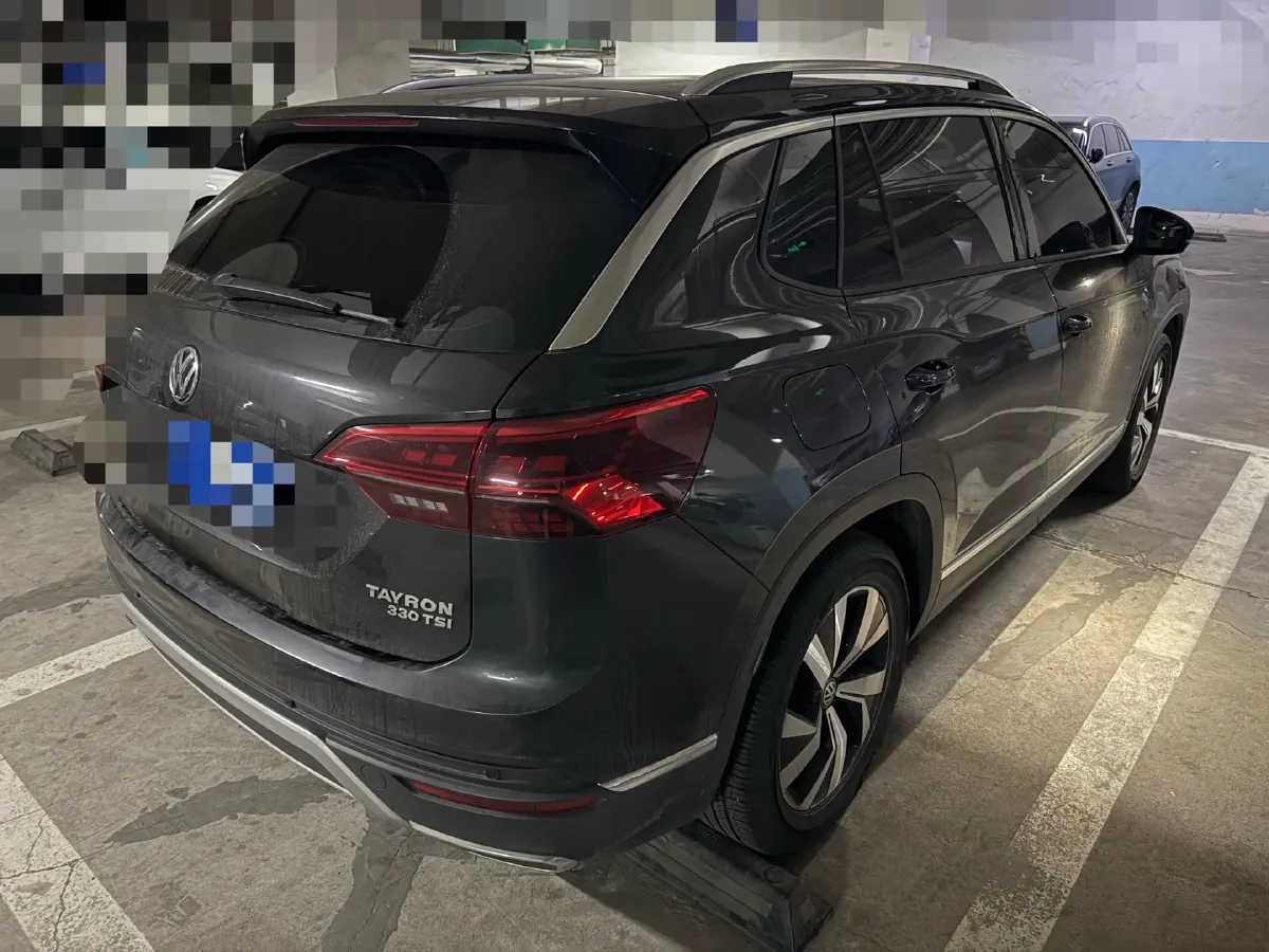 2019 Jeep Cherokee 2.0T 234HP L4 9AT,autocango,china used car exporter,china ev exporter,chinese used car exporter,chinese used ev exporter