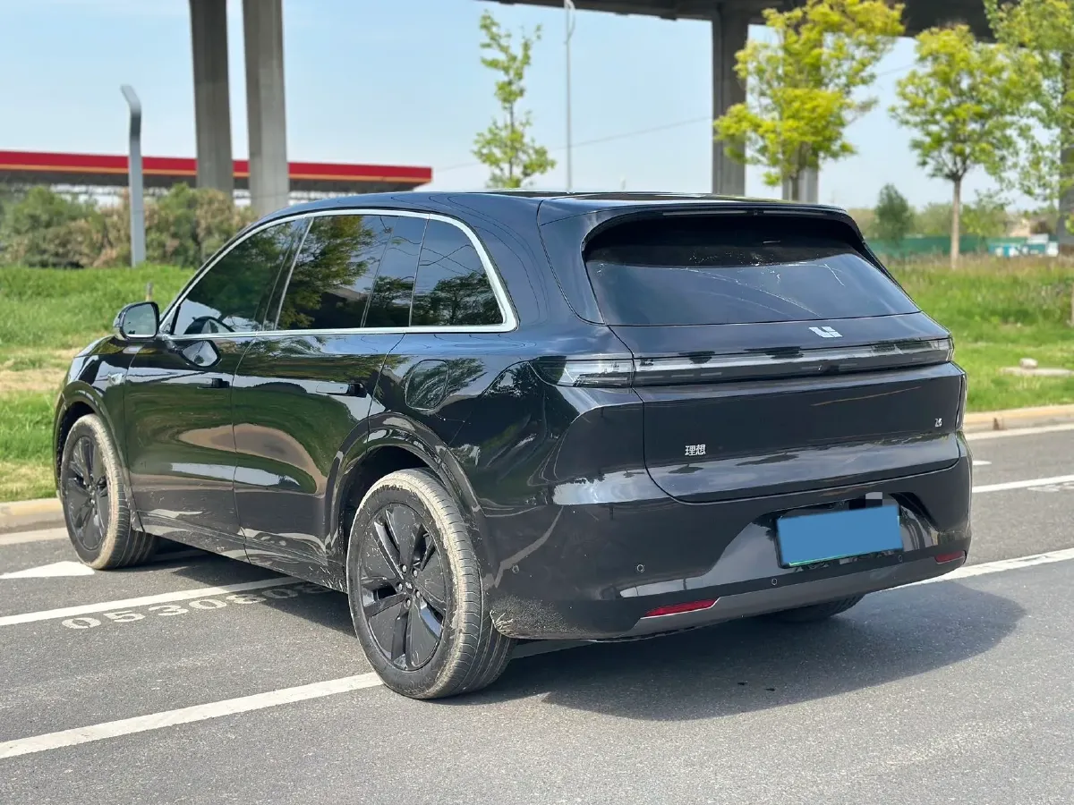 2024 Li L6 Range Extended 154HP L4 REEV 36.8KWH,autocango,china used car exporter,china ev exporter,chinese used car exporter,chinese used ev exporter