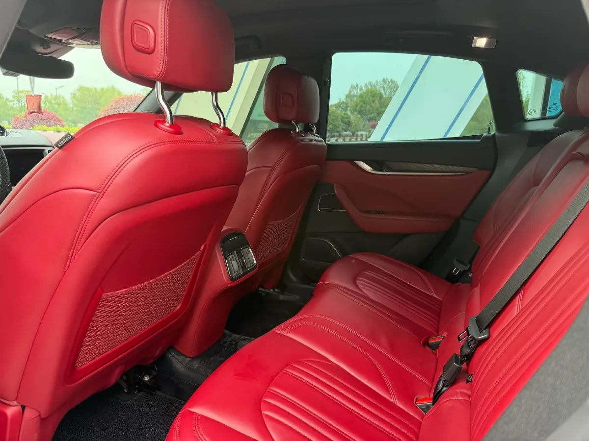 2016 Audi S6 4.0T 450HP V8 7DCT,autocango,china used car exporter,china ev exporter,chinese used car exporter,chinese used ev exporter