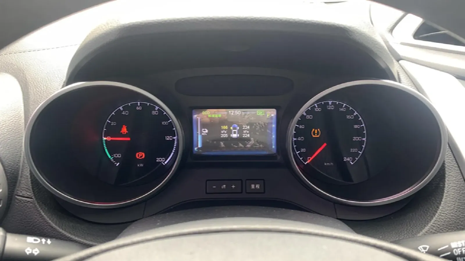 2018 BYD Yuan BEV 42KWH,autocango,china used car exporter,china ev exporter,chinese used car exporter,chinese used ev exporter