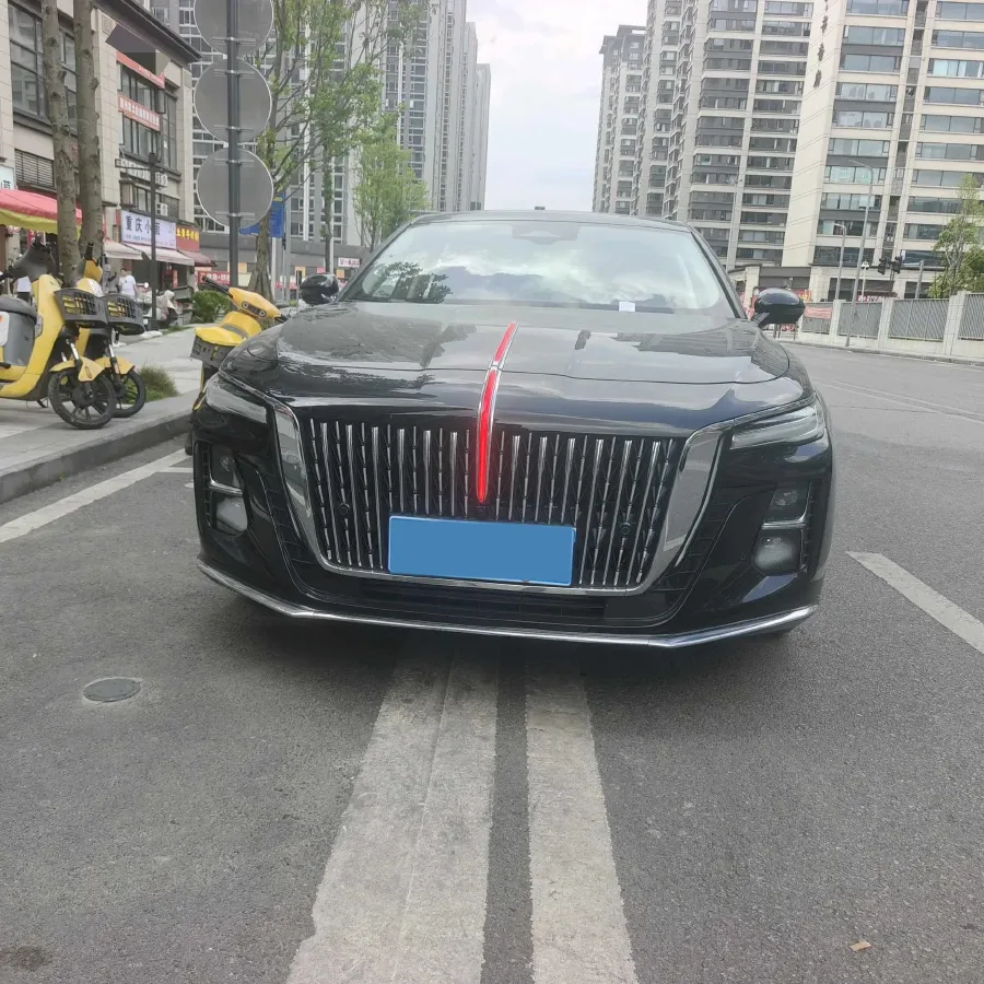 2025 HongQi H5 1.5T 169HP L4 1DHT Hybrid,autocango,china used car exporter,china ev exporter,chinese used car exporter,chinese used ev exporter