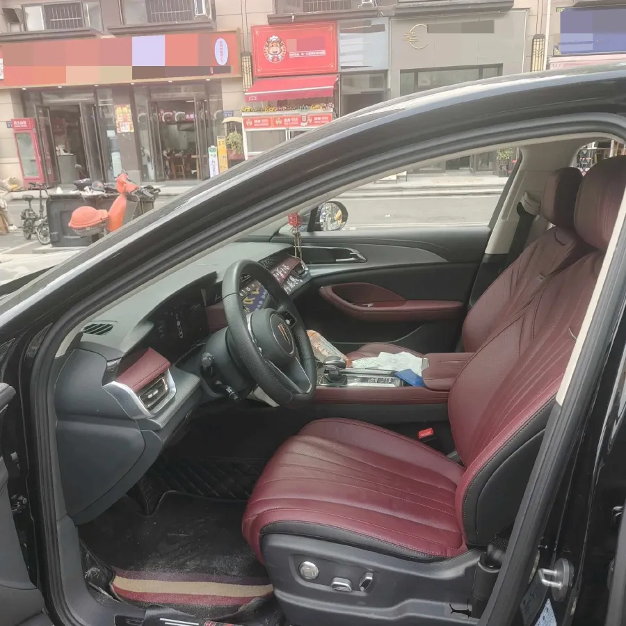 2025 HongQi H5 1.5T 169HP L4 1DHT Hybrid,autocango,china used car exporter,china ev exporter,chinese used car exporter,chinese used ev exporter