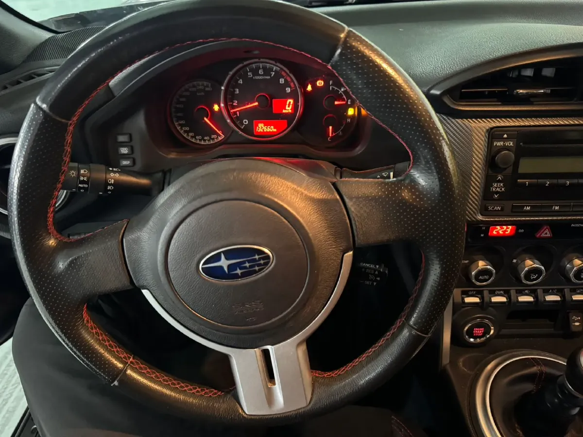 2015 Subaru BRZ 2.0L 200HP H4 6AT,autocango,china used car exporter,china ev exporter,chinese used car exporter,chinese used ev exporter