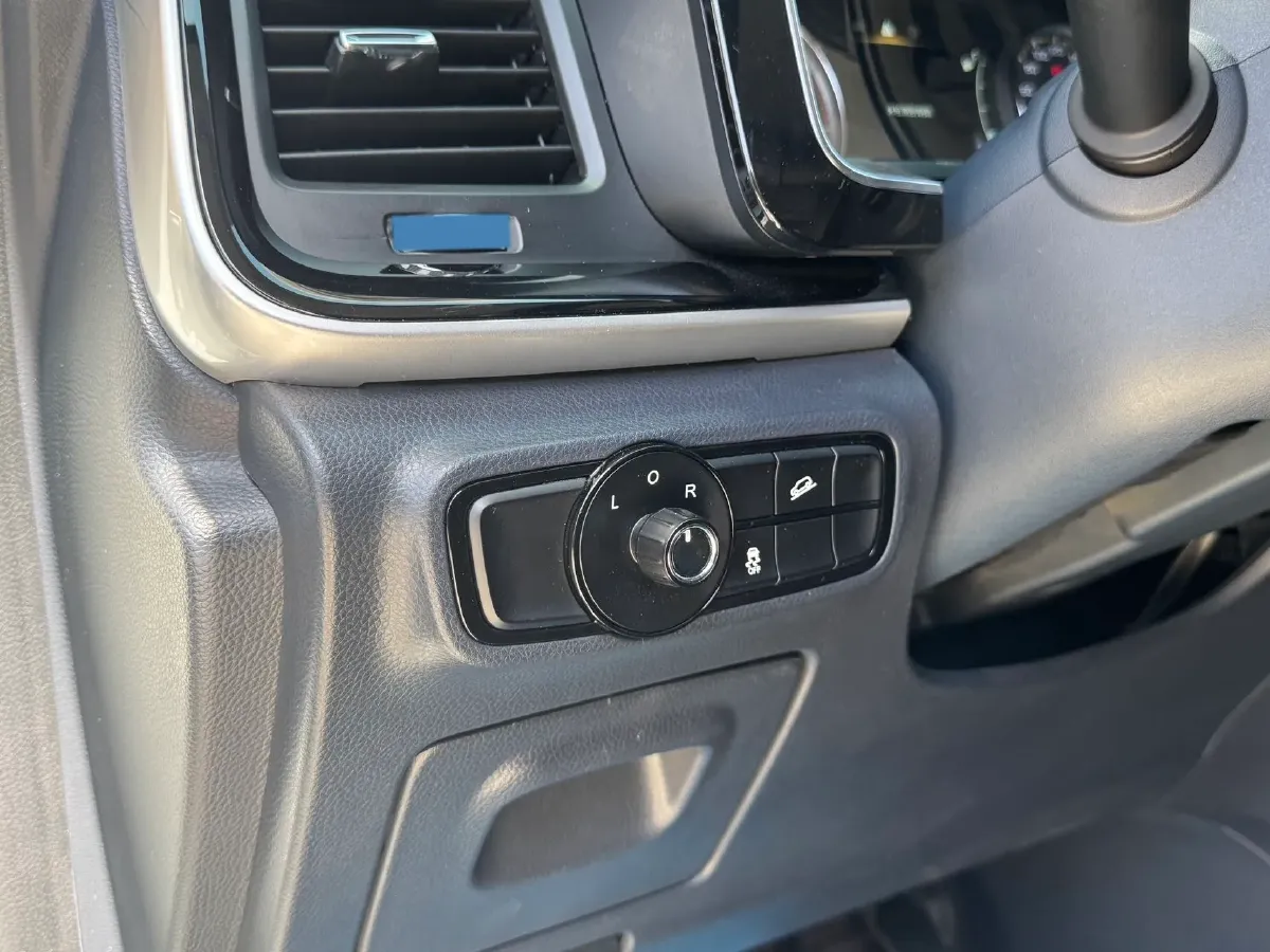 2023 GAC Trumpchi M8 2.0T 252HP L4 8AT,autocango,china used car exporter,china ev exporter,chinese used car exporter,chinese used ev exporter