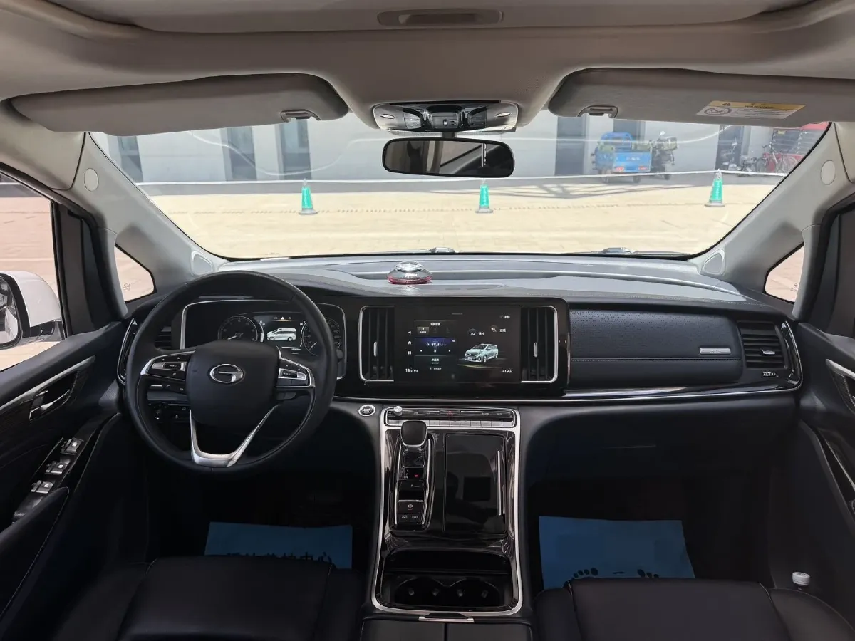 2023 GAC Trumpchi M8 2.0T 252HP L4 8AT,autocango,china used car exporter,china ev exporter,chinese used car exporter,chinese used ev exporter